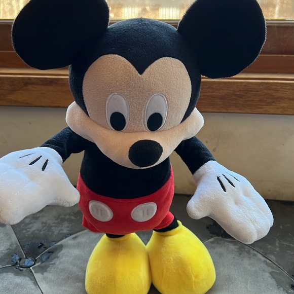 Mickey Mouse Clubhouse Hot Diggity Dog Dance and Play Disney 16" Mickey - Picture 6 of 9